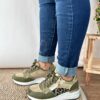 verde-kaki